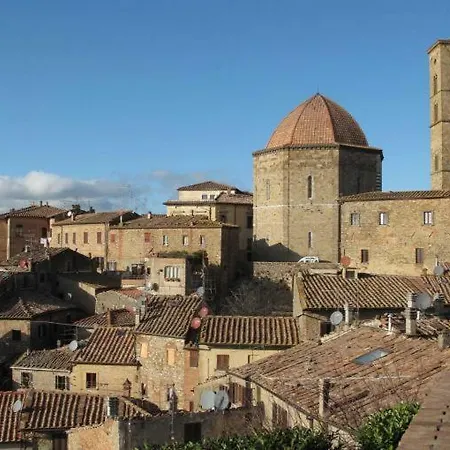 Ricciarelli * Volterra